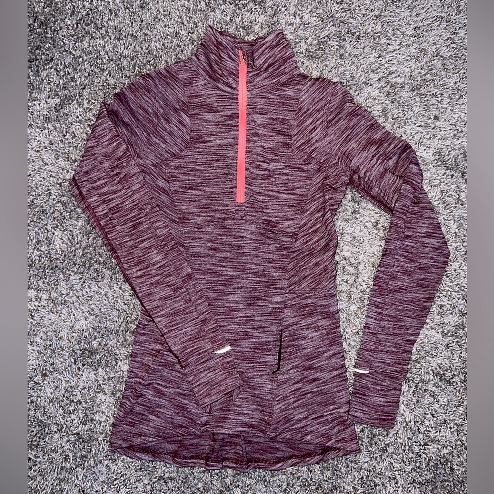 Lululemon long sleeve fuchsia quarter zip with zipper pockets